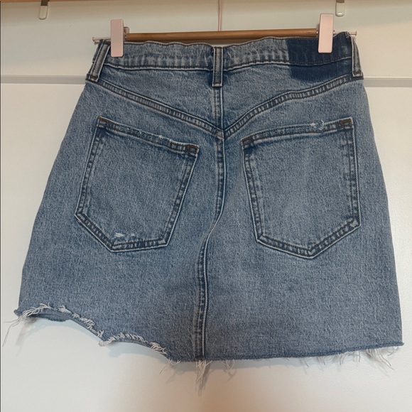 Abercrombie the 90s micro mini high rise denim skirt - Picture 4 of 4
